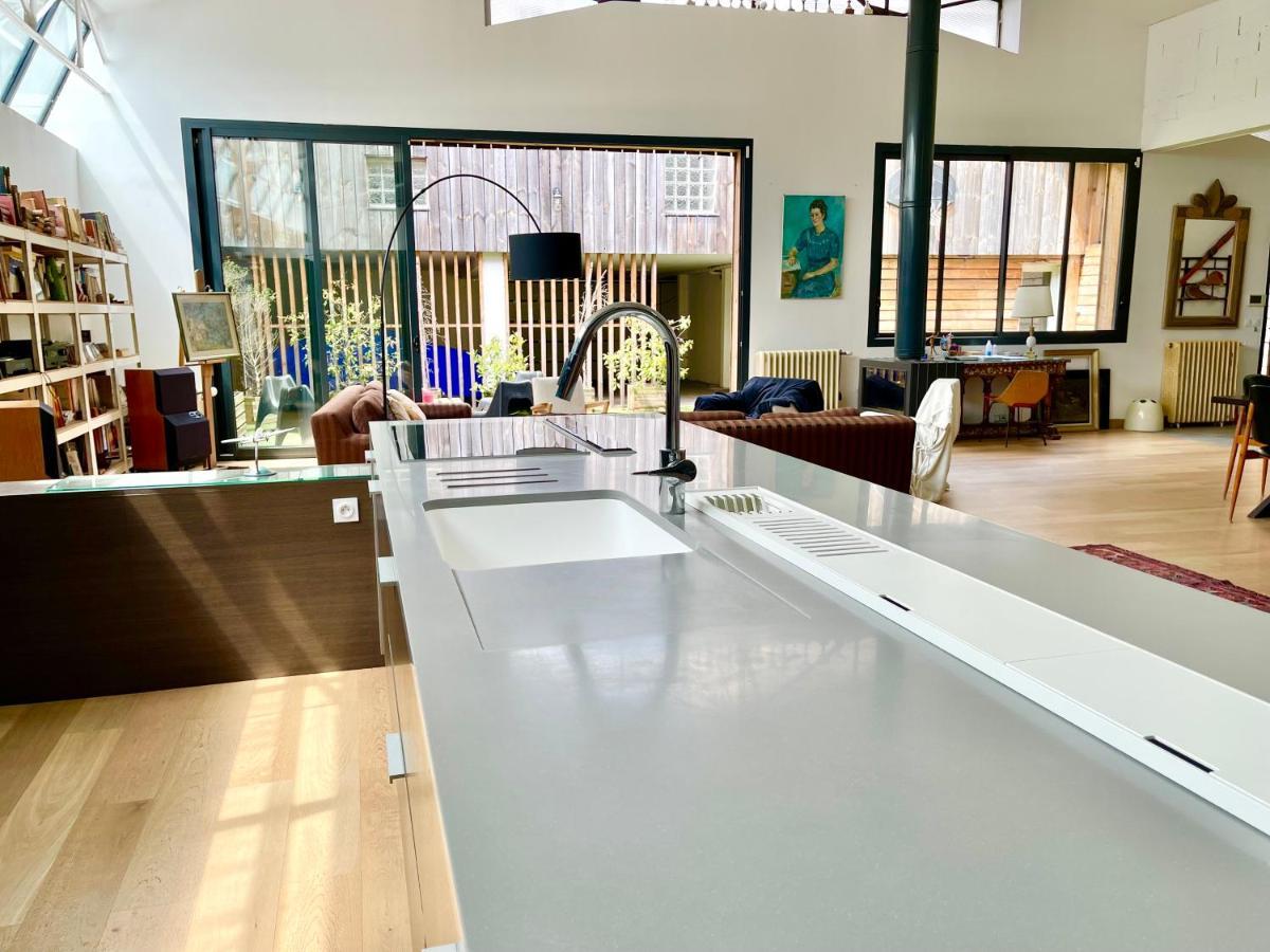 VILLA LE LOFT - CALME&DECO - Patio intime - Salle de Cinéma - Centre Ville Vannes Extérieur photo